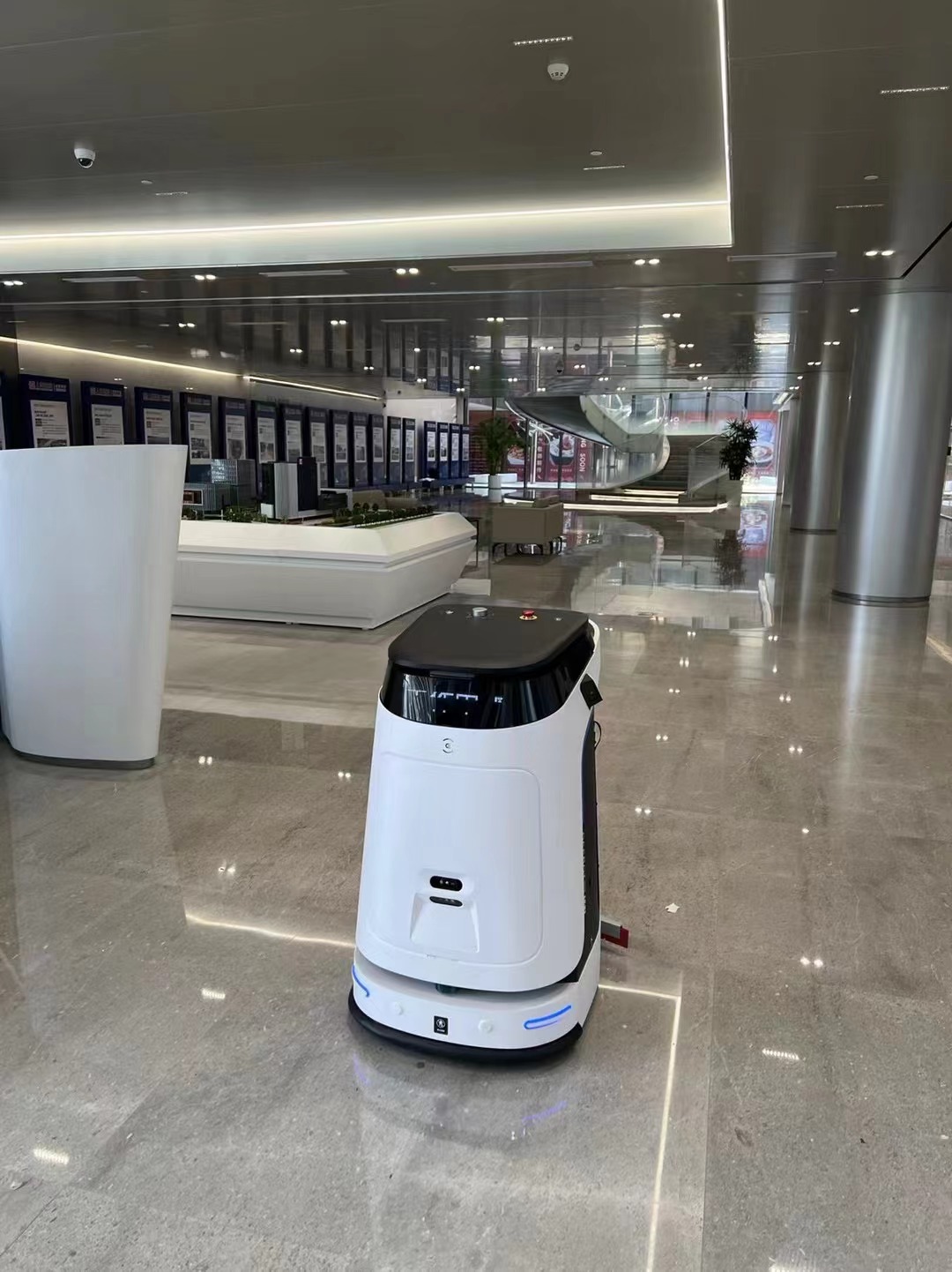 上海城投兴港大厦项目，国企带头，地产管理进入智能化